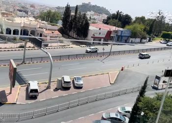 شقة بغرفتين نوم وصالة 