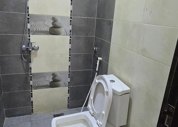 استراحة بمسبح خارجي وجلسة خارجية