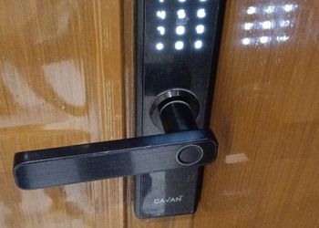 استديو بسرير ماستر ودخول ذاتي