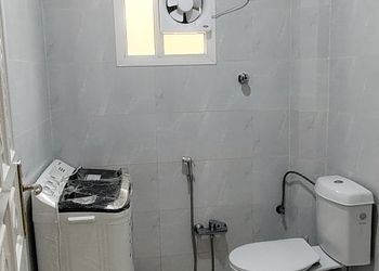 شقة بغرفتين نوم وصالة 