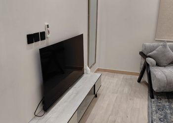 استديو هادئ بسرير ماستر 