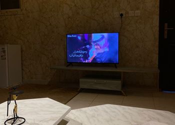 استديو بسرير ماستر وجلسة جانبية 