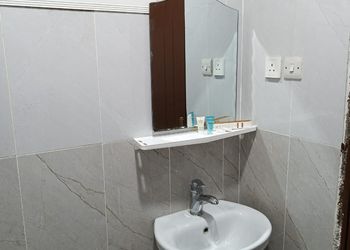 استديو هادئ بسرير ماستر 
