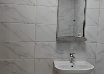 استراحة بغرفه نوم ومجالس