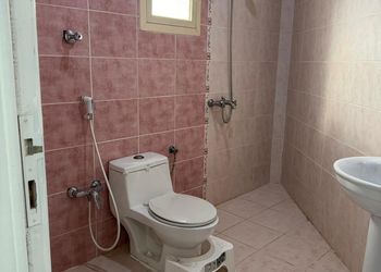 وحدة سكنية بثلاث غرف نوم 