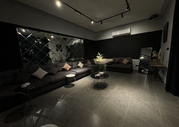 شاليه بمسطح اخضر