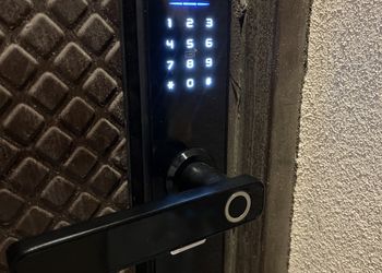 استديو بسرير ماستر ودخول ذاتي