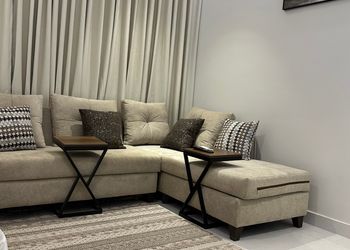 استديو بتصميم عصري ودخول ذاتي 