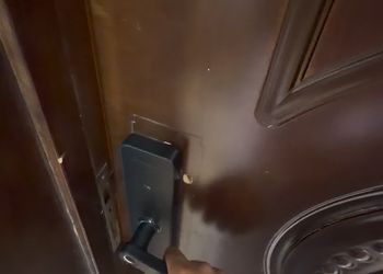 استديو بسرير ماستر