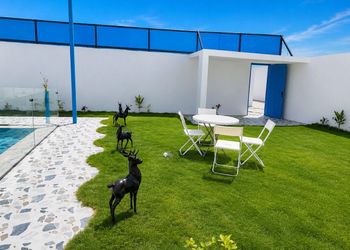 شاليه باطلاله على البحر