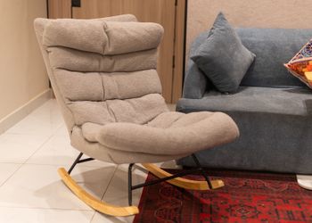 شقة بغرفتين نوم وصالة 