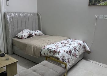 غرفة نوم بسرير فردي 