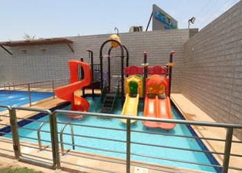شاليه بركن شواء ومجلس واضاءة اضافيه