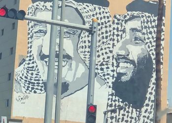 شقة بغرفتين نوم وصالة
