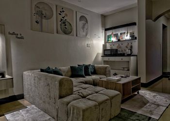 استديو بسرير ماستر ودخول ذاتي