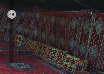 مخيم ببيت شعر وجلسة خارجية 