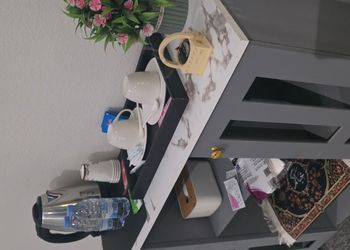 استديو بسرير ماستر وجلسة جانبية