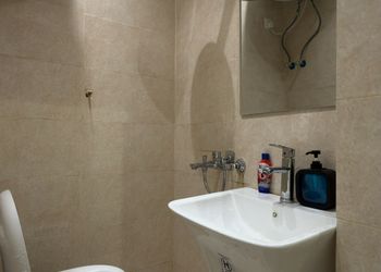 استديو بسرير ماستر