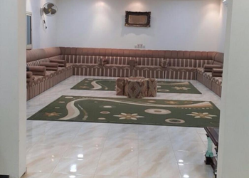 استراحة بمجلس وجلسة خارجيه
