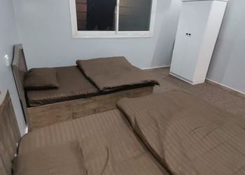 شقة بغرفة نوم وصالة جلوس