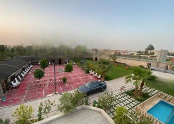 استراحة بمجلس وجلسة خارجيه