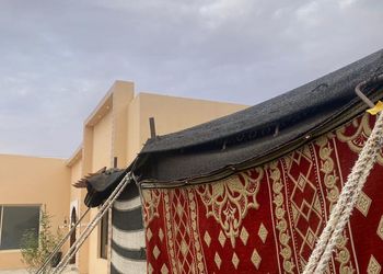 شاليه بألعاب مائية ومسطح اخضر