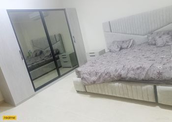 فيلا بخمس غرف نوم ودخول ذكي