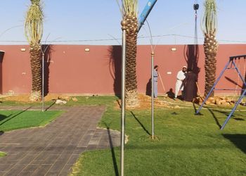 كوخ بثلاث غرف نوم ومسبحين