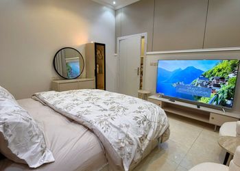 استديو بسرير ماستر ودخول ذاتي