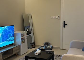 استديو انيق بدخول ذاتي 
