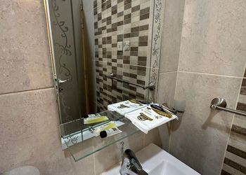شقة بسرير ماستر 