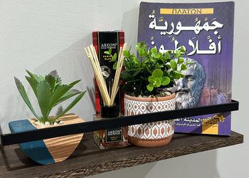 استديو بسرير ماستر وجلسة جانبية