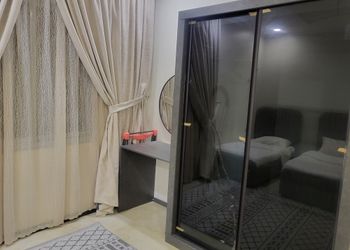 شقة بغرفتين نوم وصالة 
