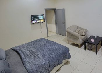 استديو هادئ بسرير ماستر 