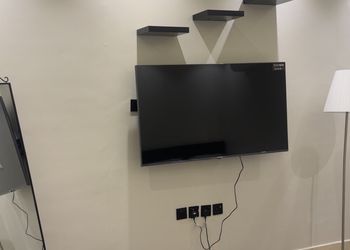 استديو بسرير ماستر