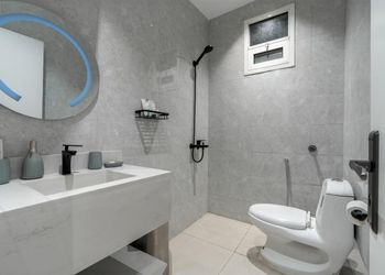 استديو بسرير ماستر ودخول ذاتي