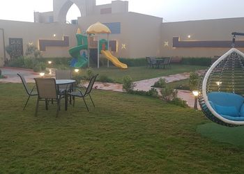 منتجع فندقي بألعاب أطفال