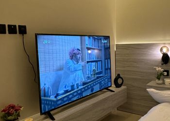 استديو هادئ بسرير ماستر