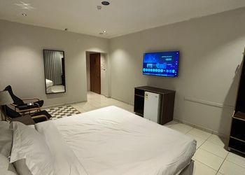 استديو هادئ بسرير ماستر 