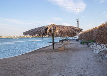 استديو بسرير ماستر وجلسة جانبية