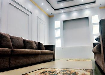 استراحة بمسطح اخضر وجلسه خارجيه