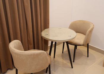 شقة بصالة مريحة ودخول ذاتي 