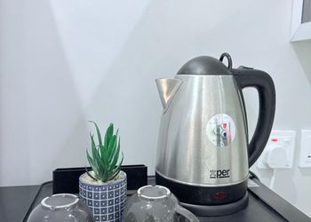 استديو هادئ بسرير ماستر 