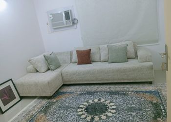 شقة بغرفة معيشة وغرفتين نوم 