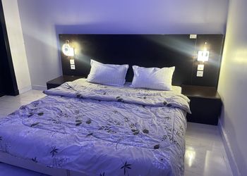 شاليه بمسطح اخضر