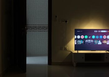 استديو بسرير ماستر وجلسة جانبية