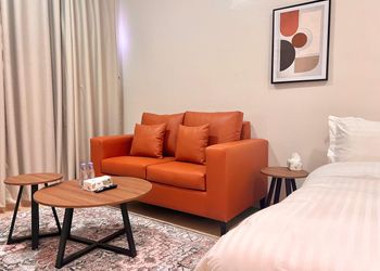 استديو بدخول ذاتي وسرير مريح 