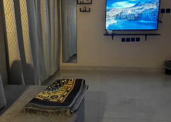 استديو هادئ بسرير ماستر 