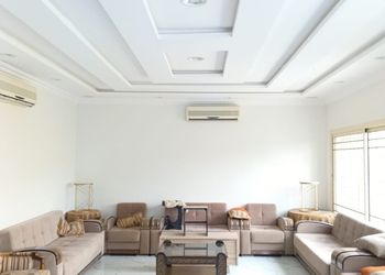 استراحة ببيت شعر ملكي
