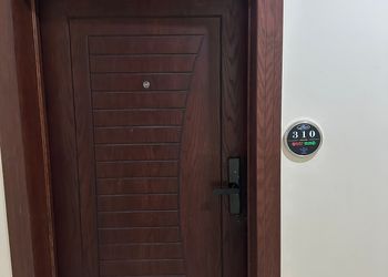 استديو بسرير ماستر ودخول ذاتي